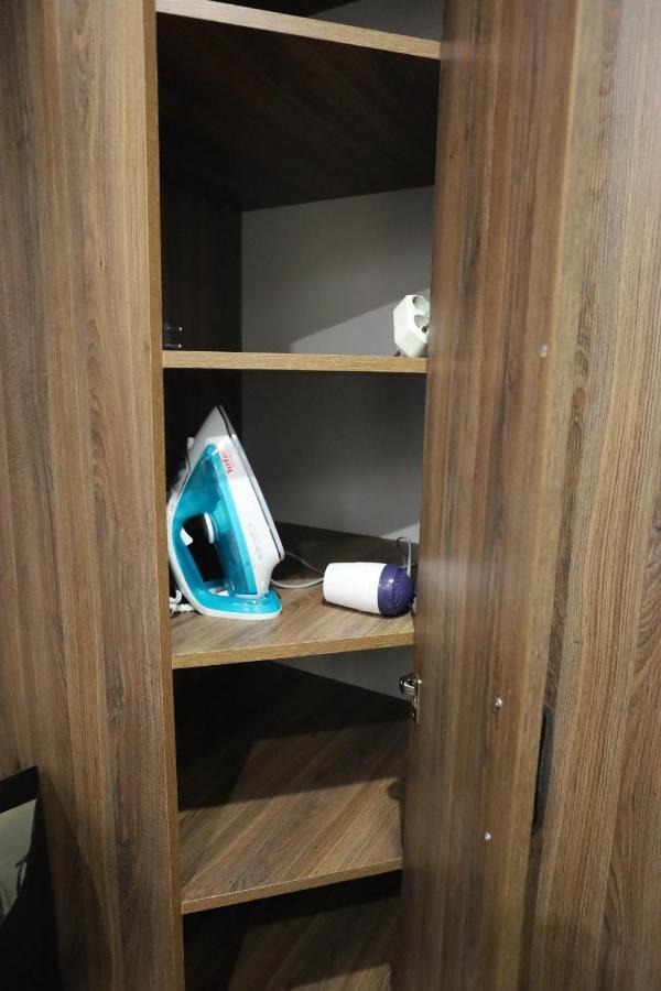 Colibri Central Apartment Varna Dış mekan fotoğraf