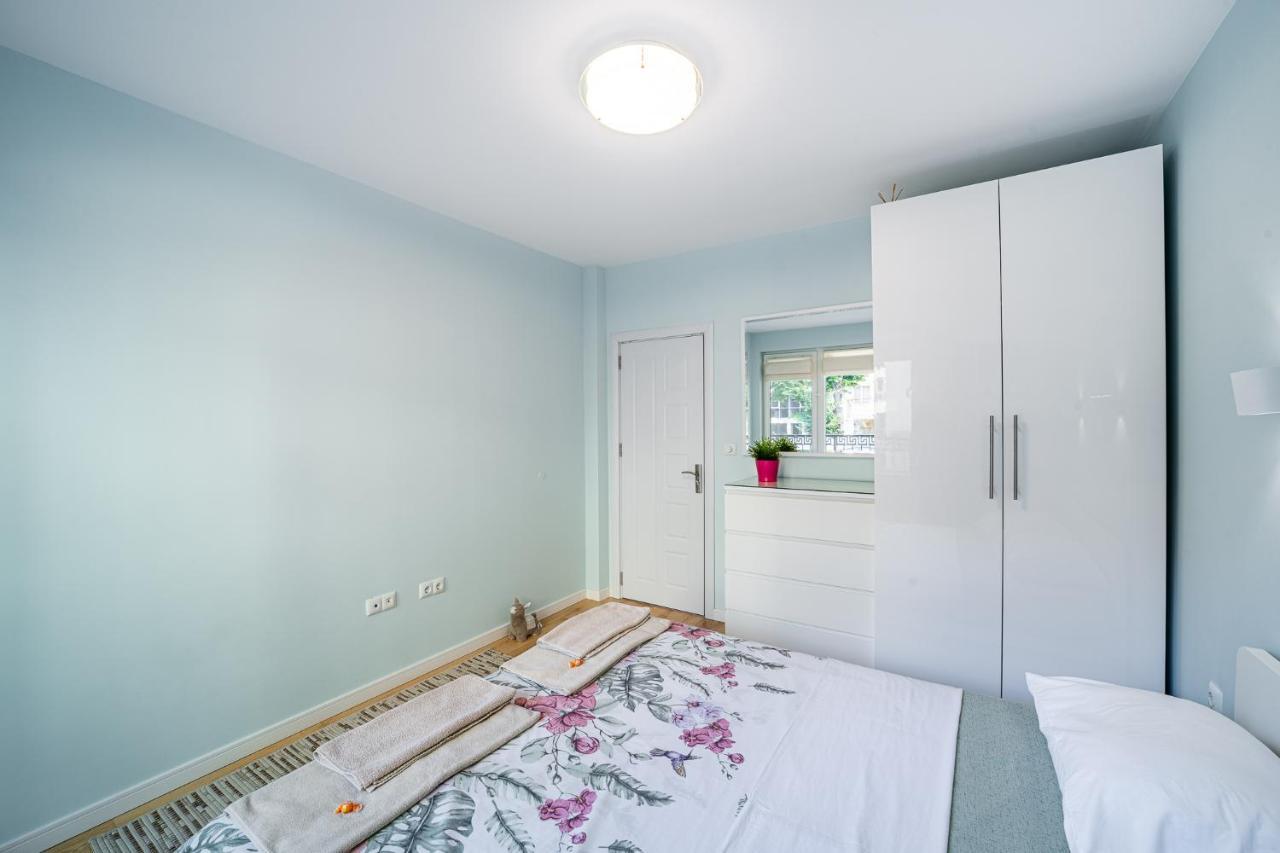 Colibri Central Apartment Varna Dış mekan fotoğraf