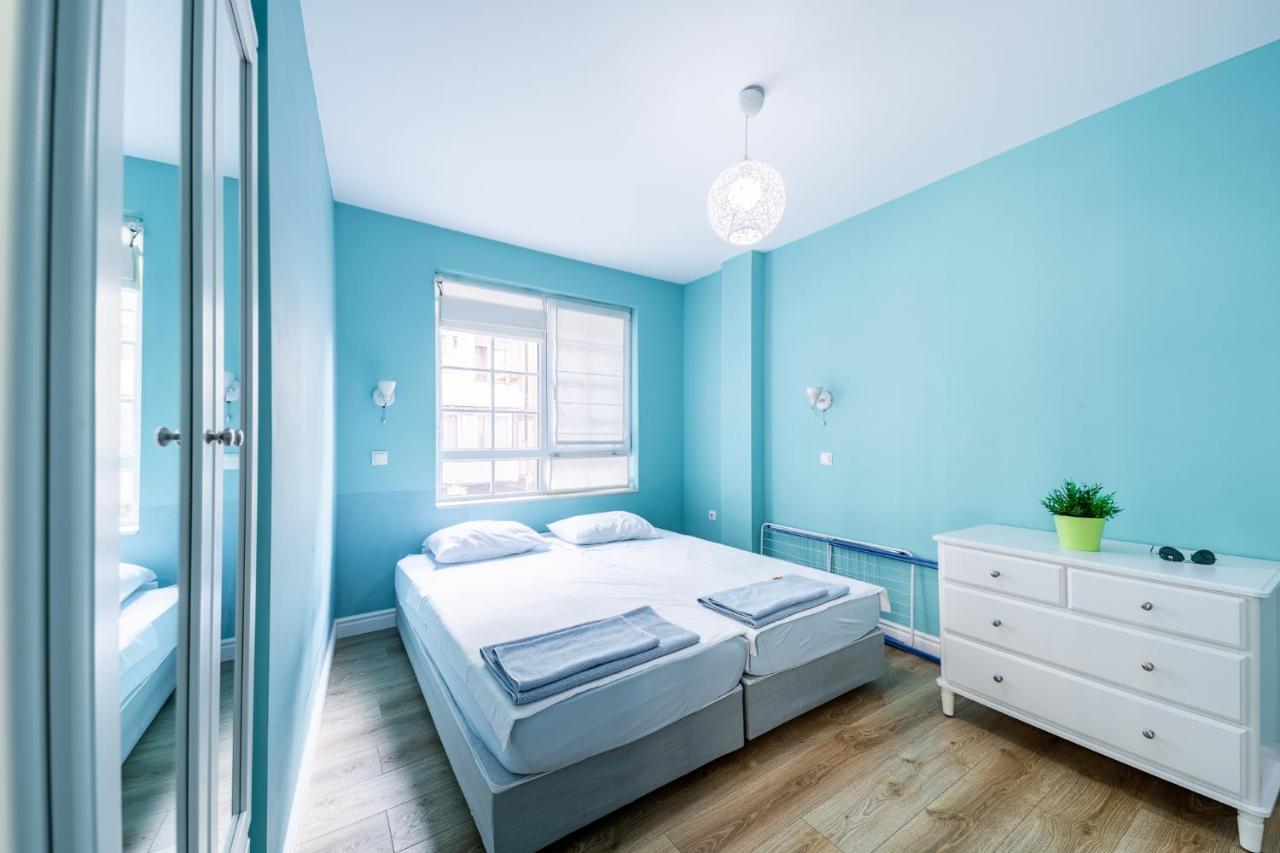 Colibri Central Apartment Varna Dış mekan fotoğraf
