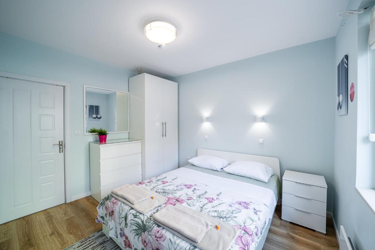 Colibri Central Apartment Varna Dış mekan fotoğraf