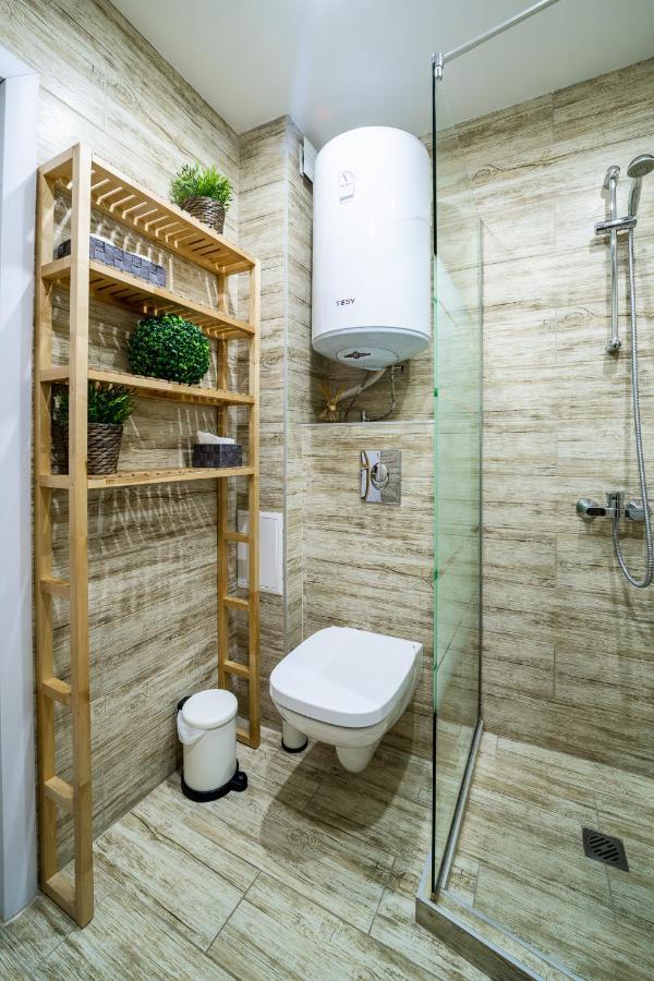 Colibri Central Apartment Varna Dış mekan fotoğraf